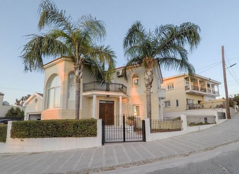 luxury properties for sale in Larnaca
